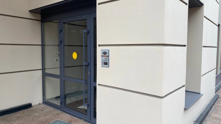 Безопасность в многоэтажных домах Барнаула обеспечат видеонаблюдение и домофоны