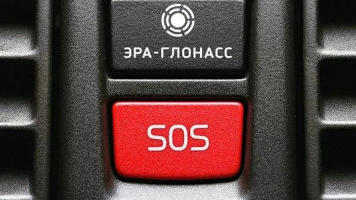Российские производители в три раза увеличили производство кнопок SOS для автотранспорта