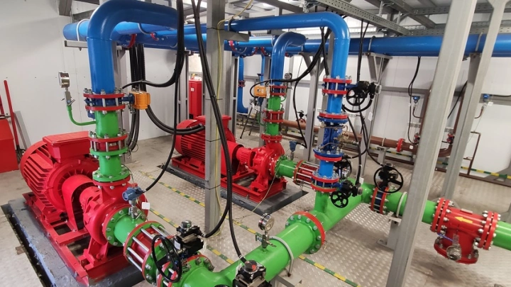 В резервуарном парке «Норильсктрансгаза» ввели в эксплуатацию новую автоматическую установку пенного пожаротушения