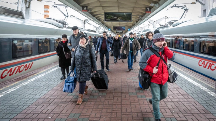 РЖД начнет тестировать использование биометрии и QR-кодов для пассажиров