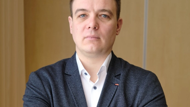 Дмитрий Демин: «Доверие клиентов – главный показатель в работе» Дмитрий Демин: «Доверие клиентов – главный показатель в работе»