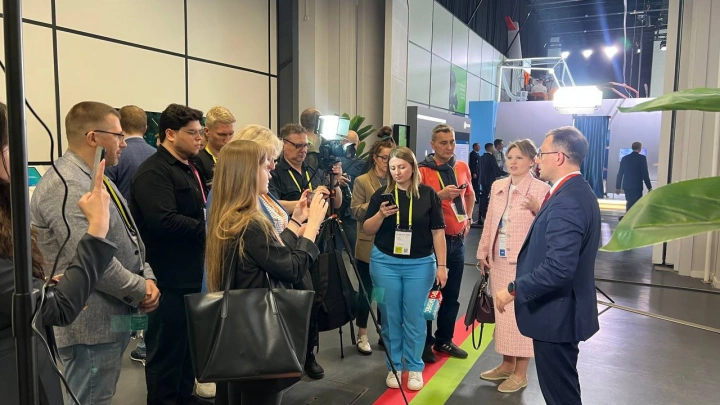 ДОМ.РФ презентовал на ЦИПР 2024 реестр решений в сфере искусственного интеллекта