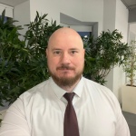 Максим Безногих