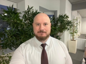 Максим Безногих