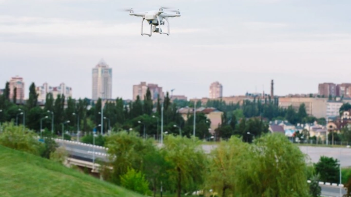Дроны могут стать альтернативой камерам видеонаблюдения для обеспечения безопасности в городах