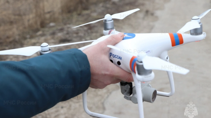 Свыше 10 протоколов о несоблюдении требований пожарной безопасности составили сотрудники МЧС Астраханской области с помощью БПЛА