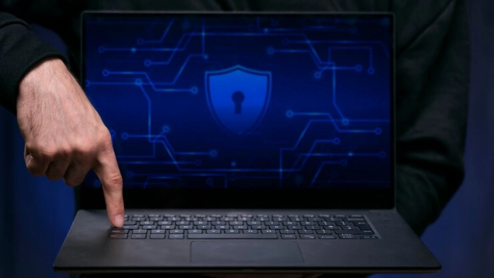 Российский бизнес не спешит импортозамещать многофункциональные сетевые экраны