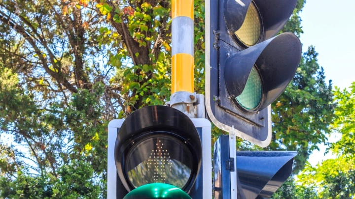 Порядка 90 светофоров интегрируют в ИТС Якутска