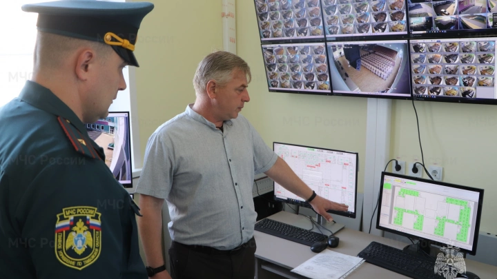 В 4 тыс школах восстановлена работоспособность пожарной сигнализации