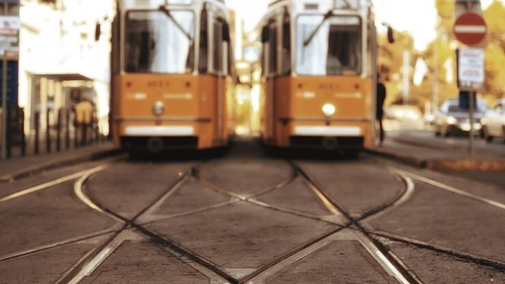 ФГУП «ЗащитаИнфоТранс»: 64% предприятий общественного транспорта не могут внедрить ИИ из-за дефицита средств