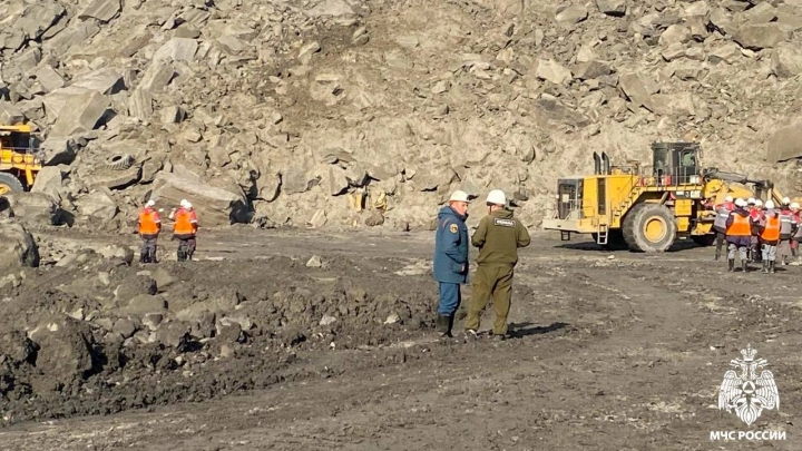 В Кузбассе произошло обрушение породы на Моховском разрезе