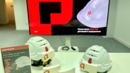 Умные каски Proteqta стали доступны для заказчиков из Казахстана и ОАЭ