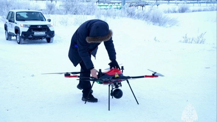 Во время межведомственных учений МЧС России «Безопасная Арктика - 2025» протестировали инновационные российские разработки