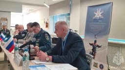 25 конференций провели в рамках опытно-исследовательских учений МЧС России «Безопасная Арктика - 2025»