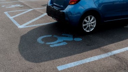 На видеонаблюдение за 36 парковками в Волгограде выделят 93,9 млн рублей