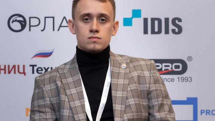 Дмитрий Шаламов: «Конкурировать с “липовыми” российскими производителями помогают уникальные разработки» Дмитрий Шаламов: «Конкурировать с “липовыми” российскими производителями помогают уникальные разработки»