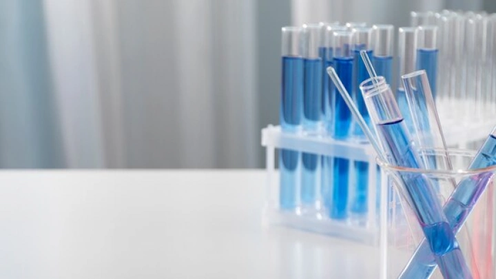 В ТГУ наладили производство двух ключевых химреагентов для российской микроэлектроники