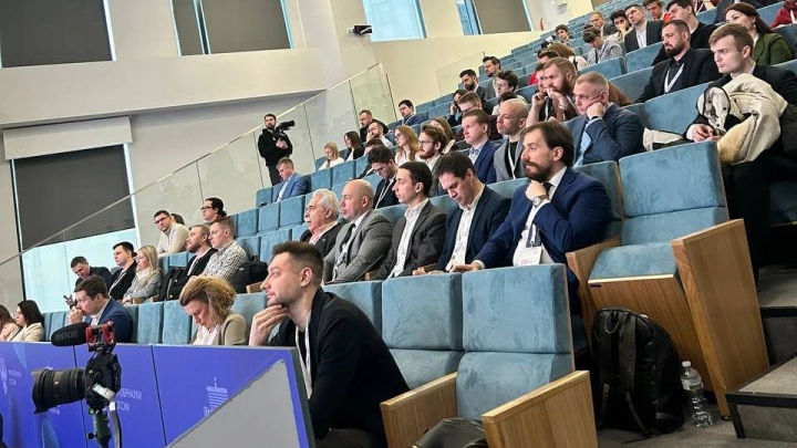 Организаторы ПЭФ-2025 выразили благодарность журналу RUБЕЖ за информационную поддержку мероприятия