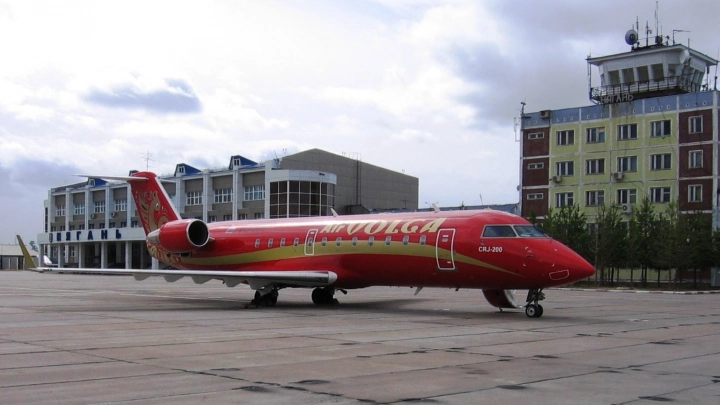 Транспортная прокуратура потребовала через суд оборудовать аэропорт Нягани системами безопасности