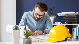 За нарушения требований пожарной безопасности проектировщики могут быть дисквалифицированы до трех лет