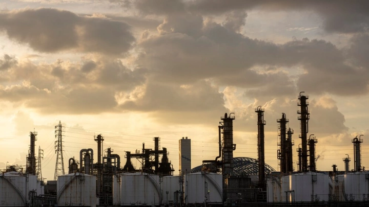 Ростехнадзор актуализирует порядок лицензирования в сфере промышленной безопасности: часть плановых проверок заменят на профвизиты