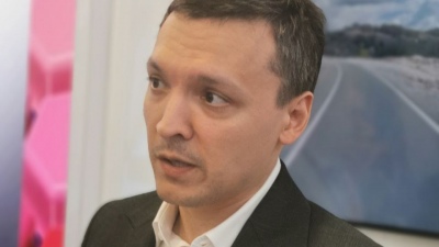 На форуме ЦИПР-2025  компания «Ростелеком» впервые представила отечественную  и мультимедийную платформу ОС «Аврора Автомобильная»
