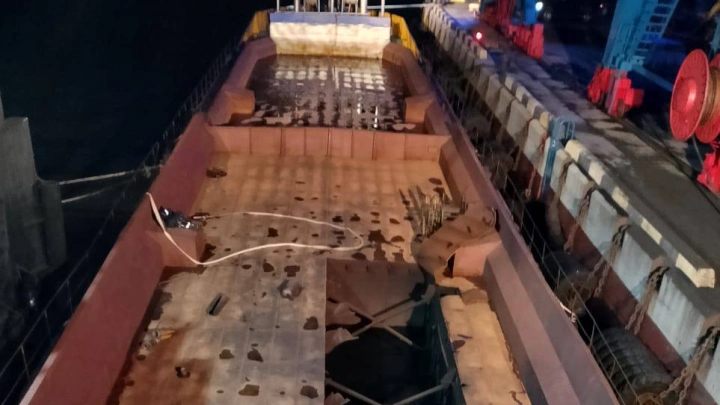 На Чукотке произошел взрыв паров горючей жидкости на танкере «Онемен»