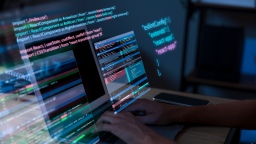 Исследование DCLogic: только 16% компаний полностью перешли на российское ПО