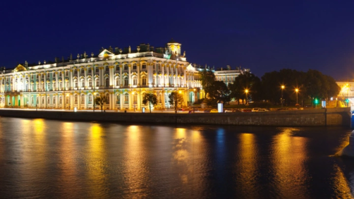 В Петербурге запустили более 300 трамваев с ИИ