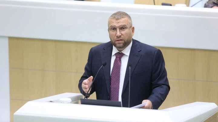 ФТС создает единую систему для сокращения времени досмотра грузов на границе до 10 минут