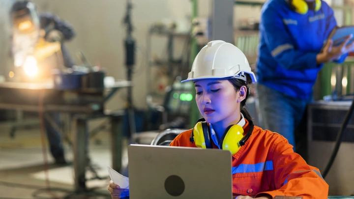 PROF-IT GROUP и «Солар» начинают сотрудничество в сфере кибербезопасности для промышленных предприятий