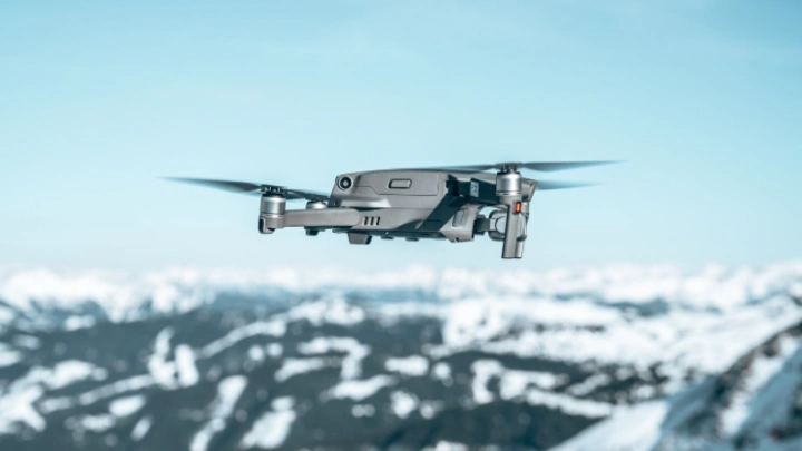 ЦБ и инкассаторы получат право пресекать атаки беспилотников