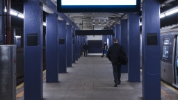 Спецподразделение из 60 сотрудников обеспечивает безопасность в петербургском метро