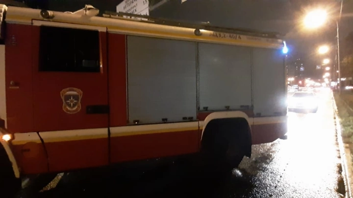 Пожар на Правобережном рынке Санкт-Петербурга мог быть вызван неисправностью проводки