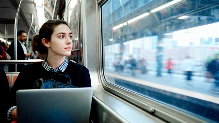 РЖД и Центр биометрических технологий испытали систему быстрой посадки на поезд