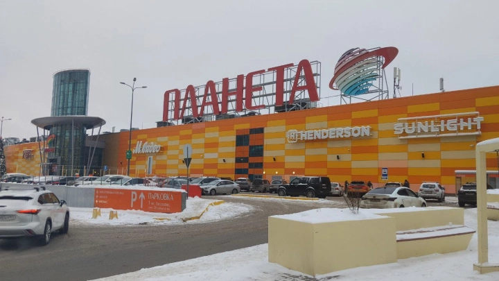 Системы безопасности в ТРЦ: обзор решений на примере торгово-развлекательного комплекса «Планета» в Уфе