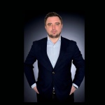 Денис Вешта