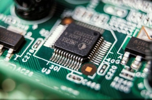 «Байкал Электроникс» поставит 1,5 млн RISC-V чипов для систем безопасности КИИ