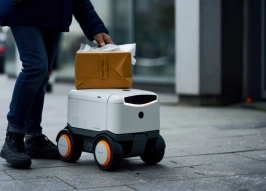 Яндекс и Минтранс прорабатывают переход от курьеров к автономным доставочным комплексам