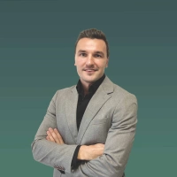 Андрей Алексеев