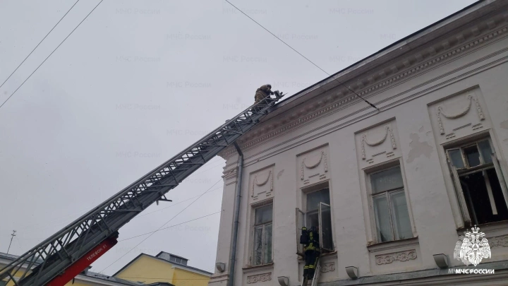 В Костроме сотрудники МЧС провели тактические учения в здании областного колледжа культуры