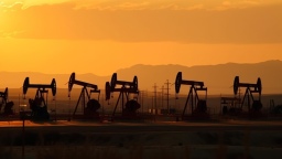 Ростехнадзор продлил базовые правила промбезопасности в нефтегазовом секторе до 1 сентября 2032 года