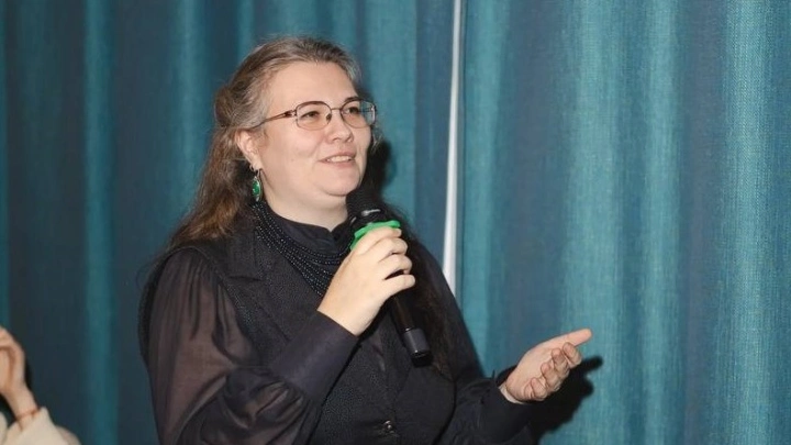 Катерина Данилова: «Снег с крыш, ПДД и толпы под 100 человек — главные риски московских экскурсий»