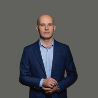 Андрей Головин
