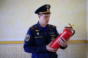 Более 20 огнетушителей с маркетплейсов не прошли проверку по итогам контрольных закупок МЧС России и ассоциации «Антиконтрафакт»
