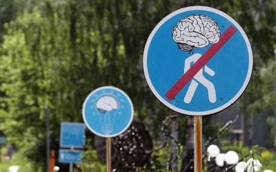 «Мегафон» предложил установить «умные» знаки на дорогах