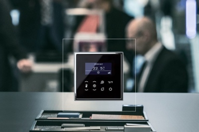 Компания JUNG представит новинки 2018 года  на выставке-форуме «Передовые Технологии Автоматизации.  ПТА - Санкт-Петербург 2018»