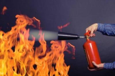 Производители средств пожаротушения сообщают о катастрофическом состоянии рынка огнетушителей в РФ