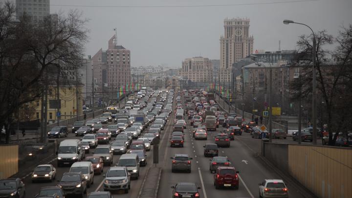 Москва заняла первое место в мире по загруженности дорог в 2020 году