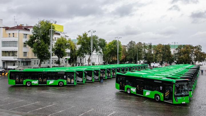 100 автобусов приобретет Оренбургская область в 2022 году